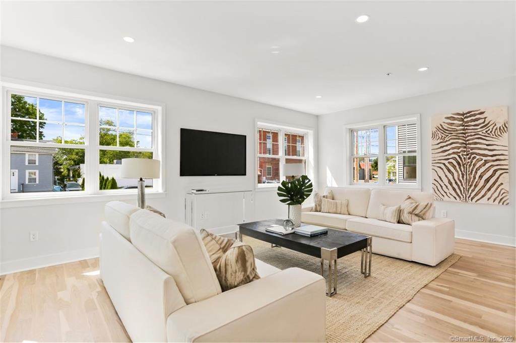 21 Beaumont Street - Photo 1