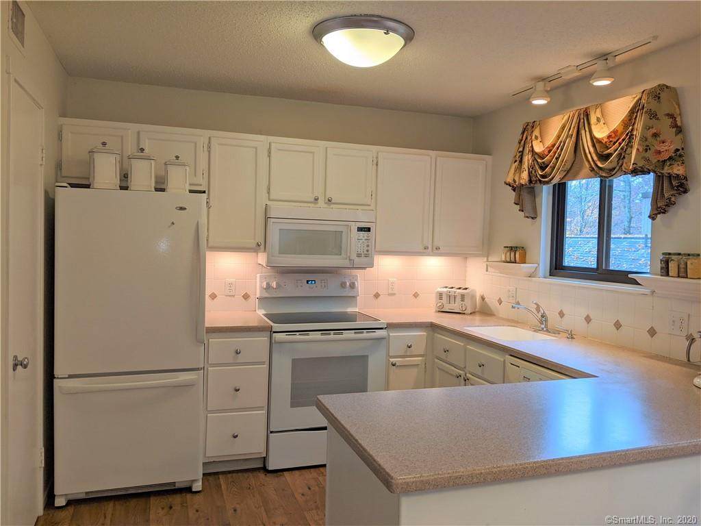 1021 Heritage Village - Photo 1