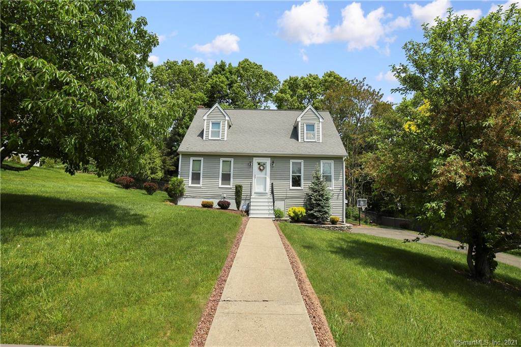 122 Whitney Drive - Photo 1