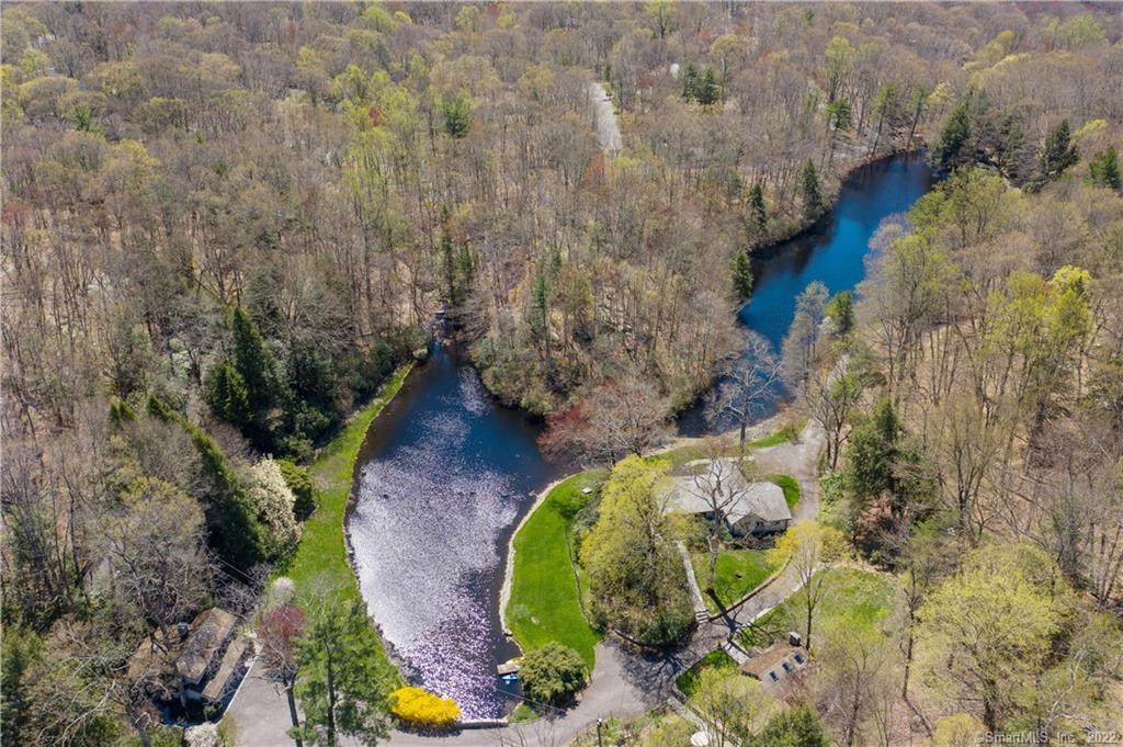 1021 Rock Rimmon Road - Photo 1