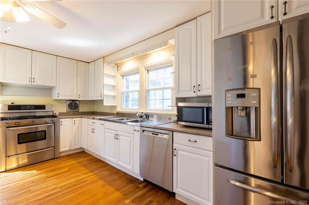 95 Park Avenue - Photo 1