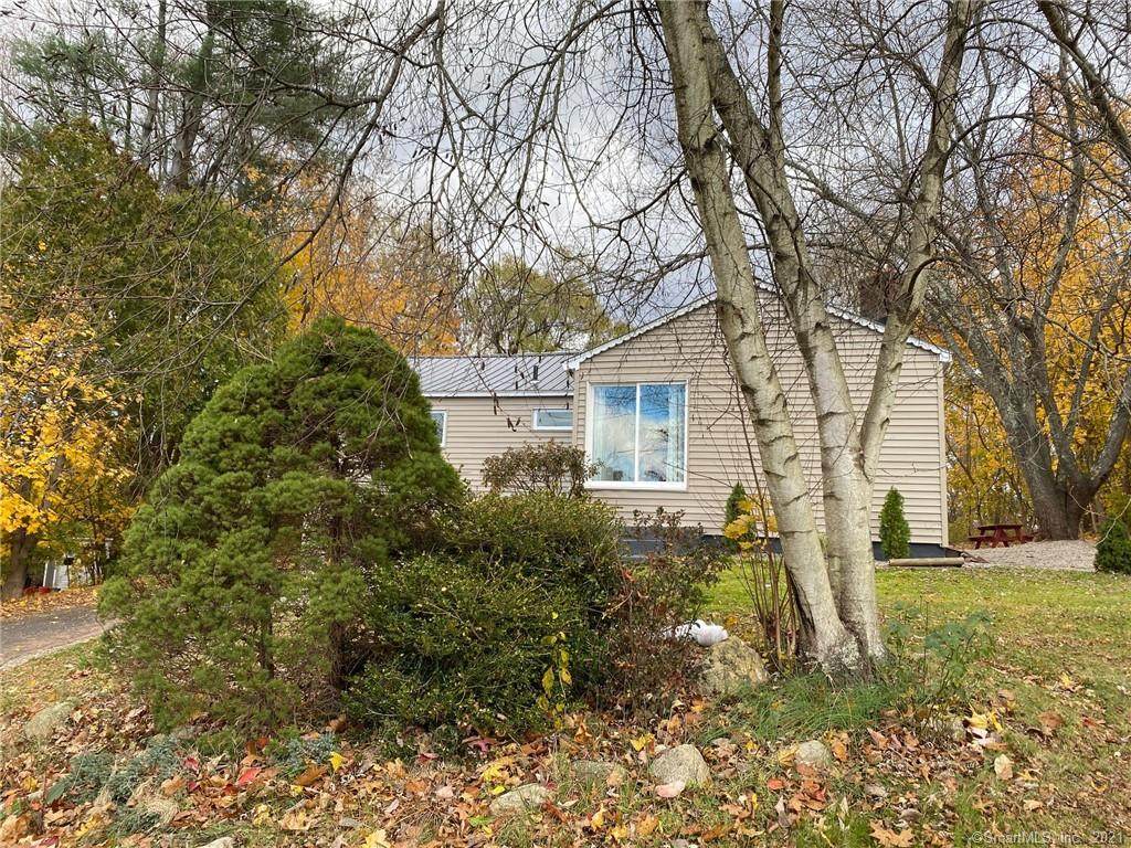 550 East Street - Photo 1