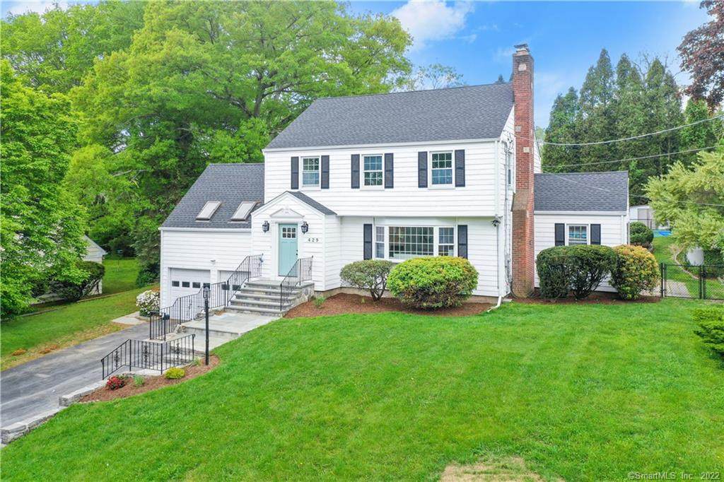 429 Lockwood Road - Photo 1