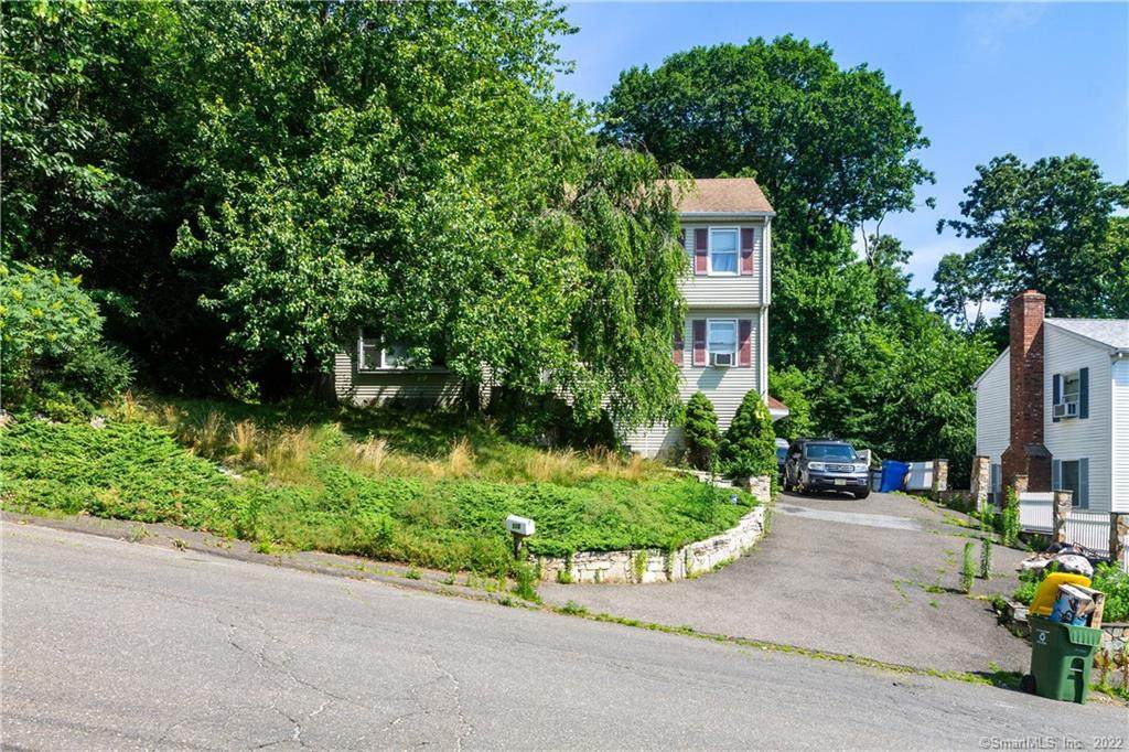 110 Midwood Avenue - Photo 1