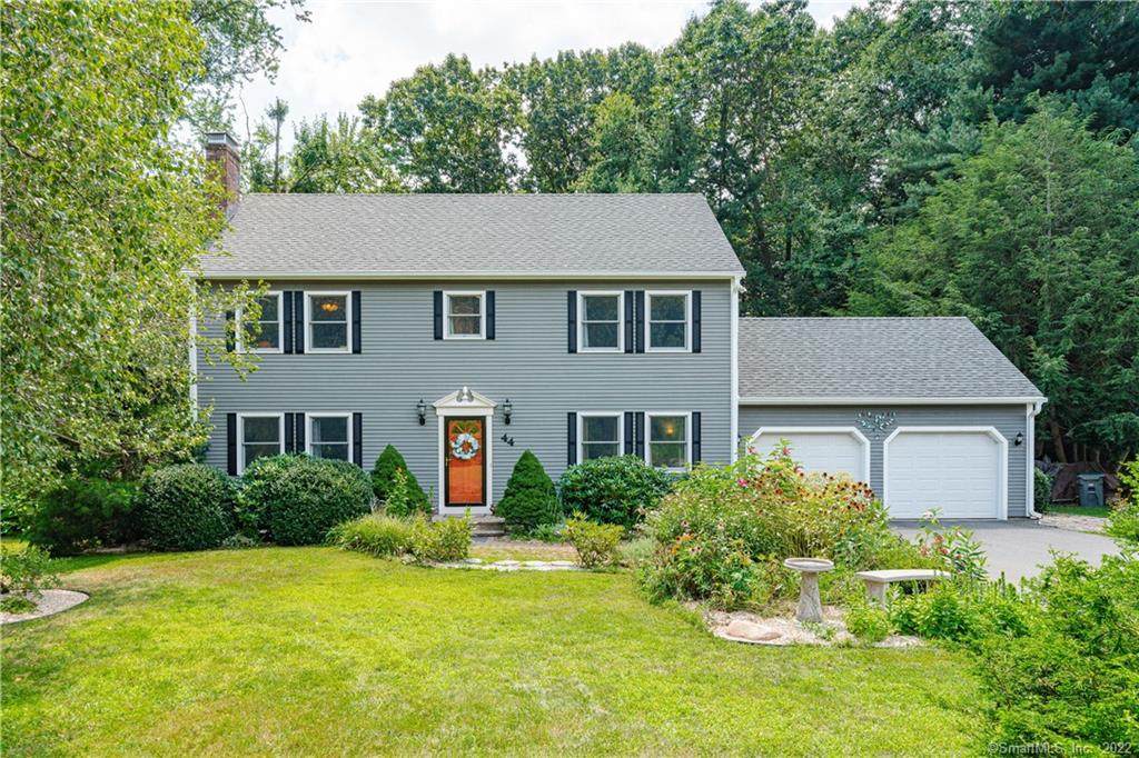 44 Gerald Drive - Photo 1