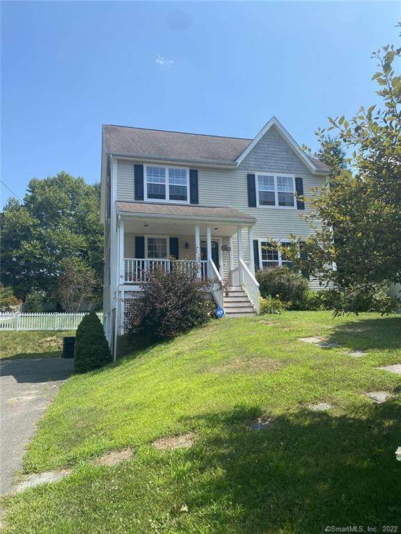 287 Cherry Avenue - Photo 1