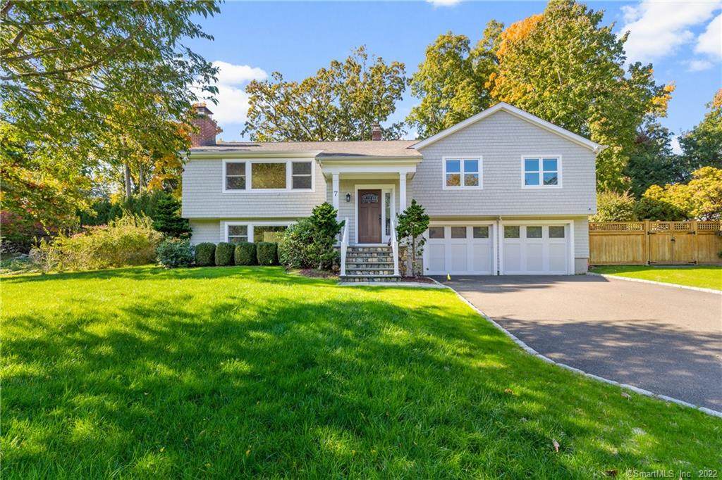 7 Nappa Drive - Photo 1