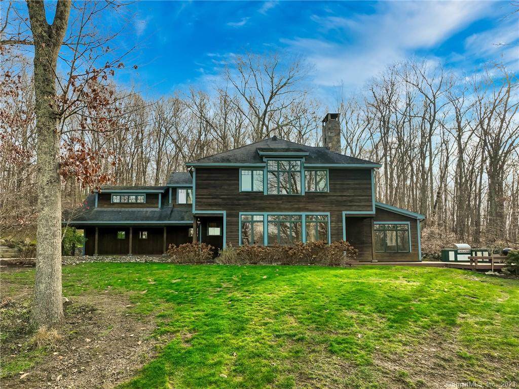 126 Essex Street - Photo 1