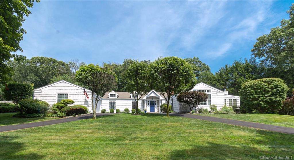 20 Village Lane - Photo 1