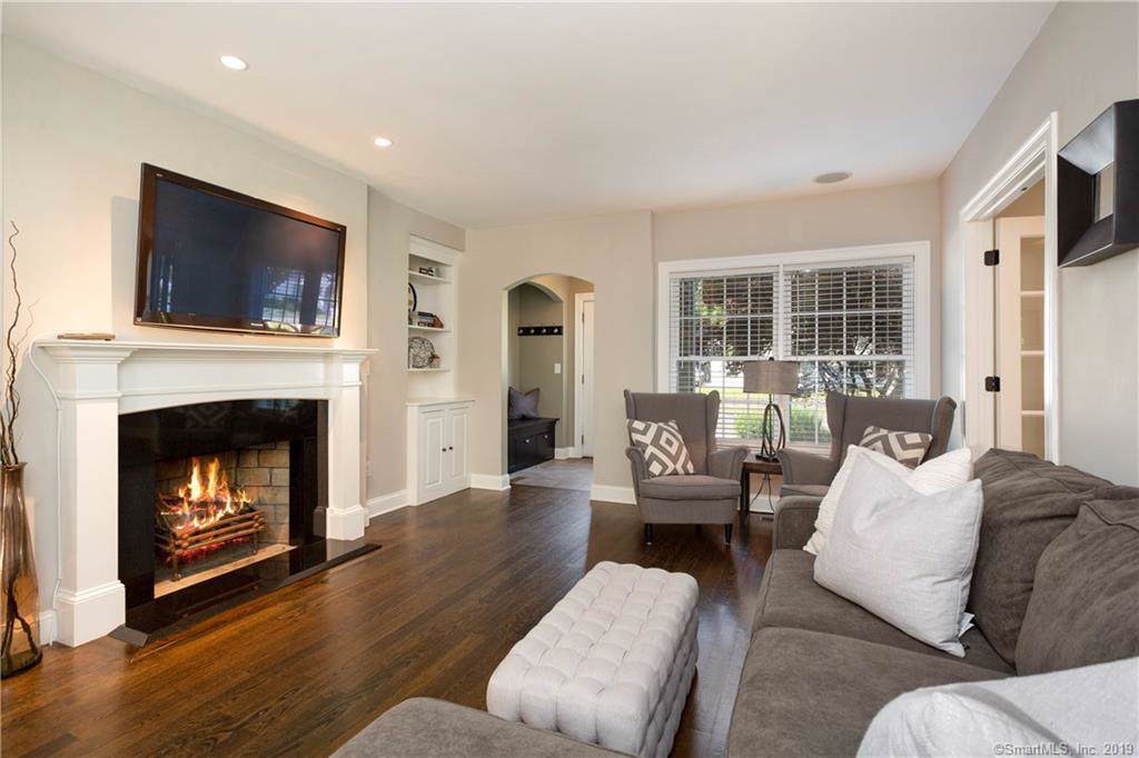 162 Arundel Avenue - Photo 1