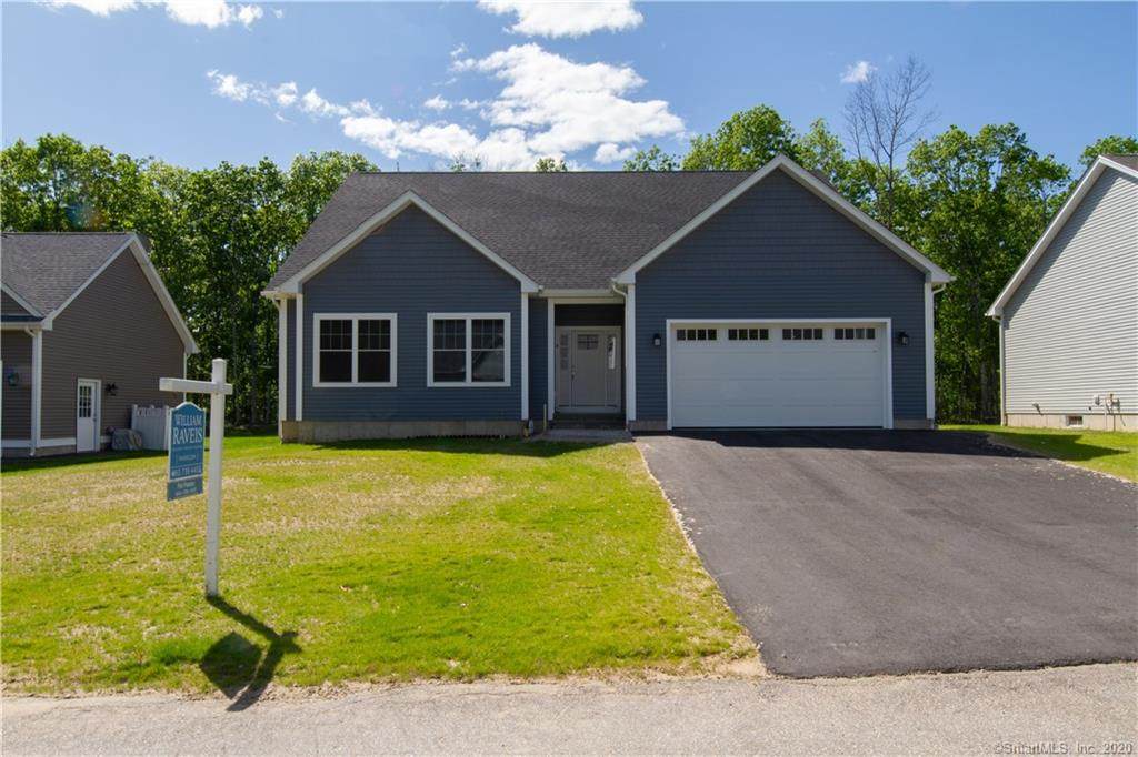 4 Tarry Town Lane - Photo 1