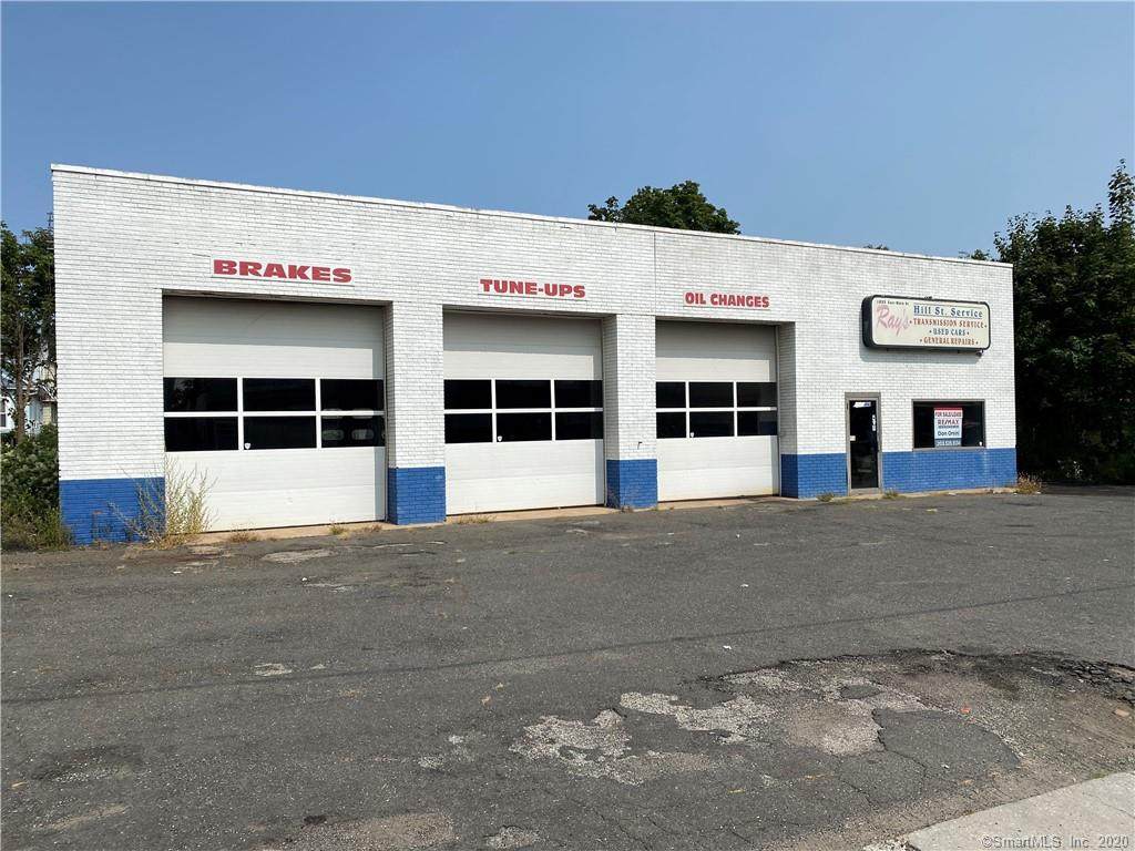 1833 Main Street - Photo 1