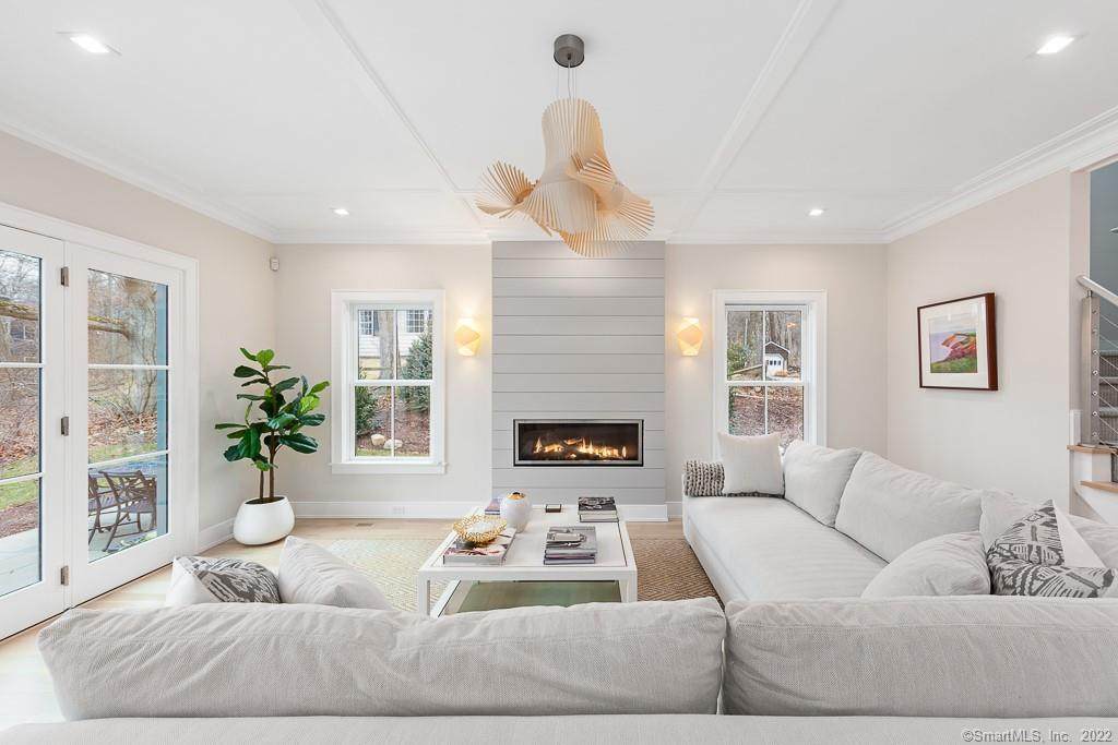 10 Stony Lane - Photo 1