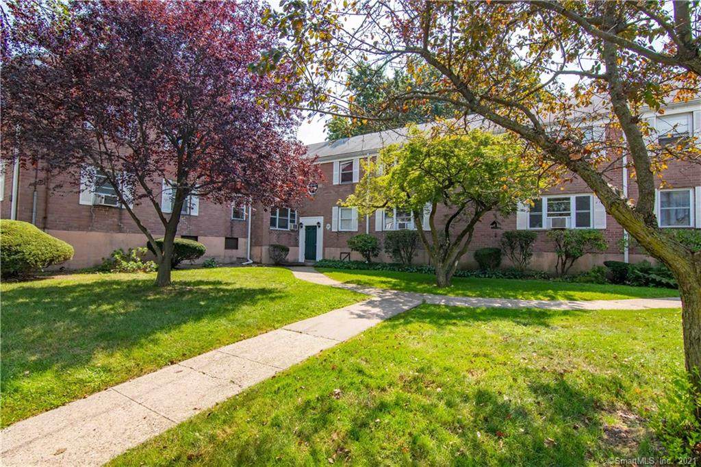 27 Standish Road - Photo 1