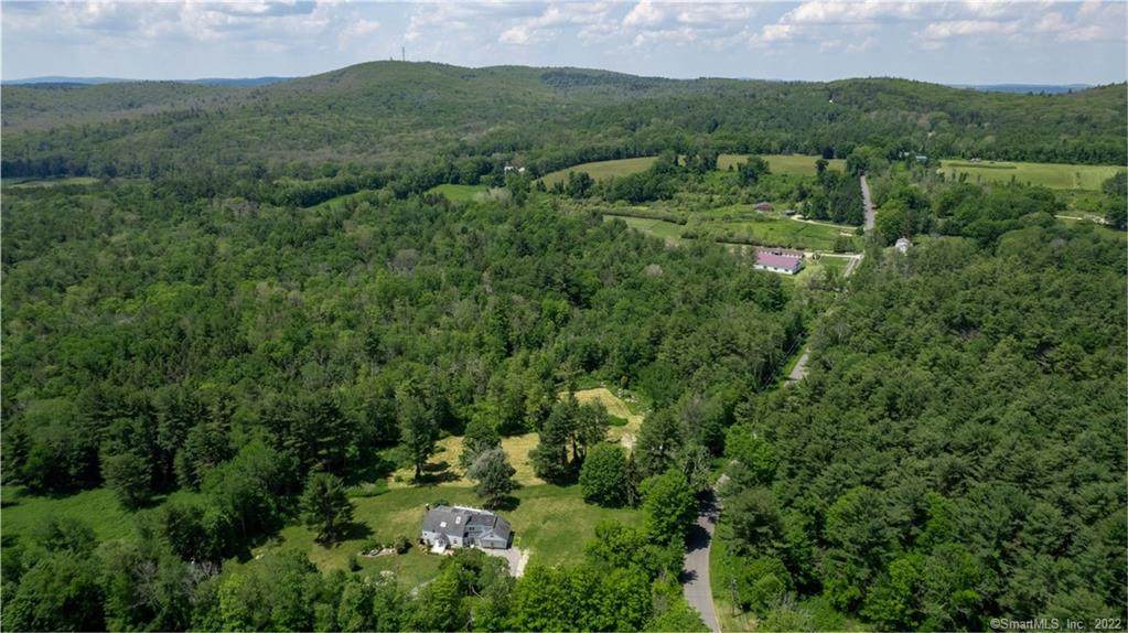 10 Turkey Hollow Road - Photo 1