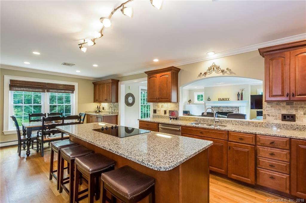 136 Partridge Landing - Photo 1