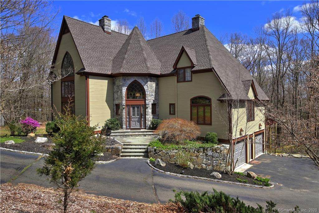 108 Coventry Lane - Photo 1