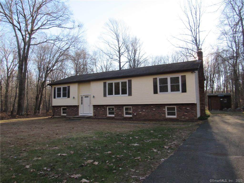 7 Lynn Road - Photo 1