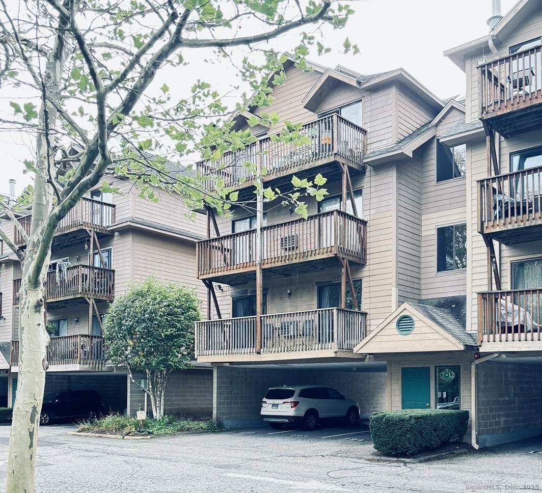 97 Richards Avenue - Photo 1