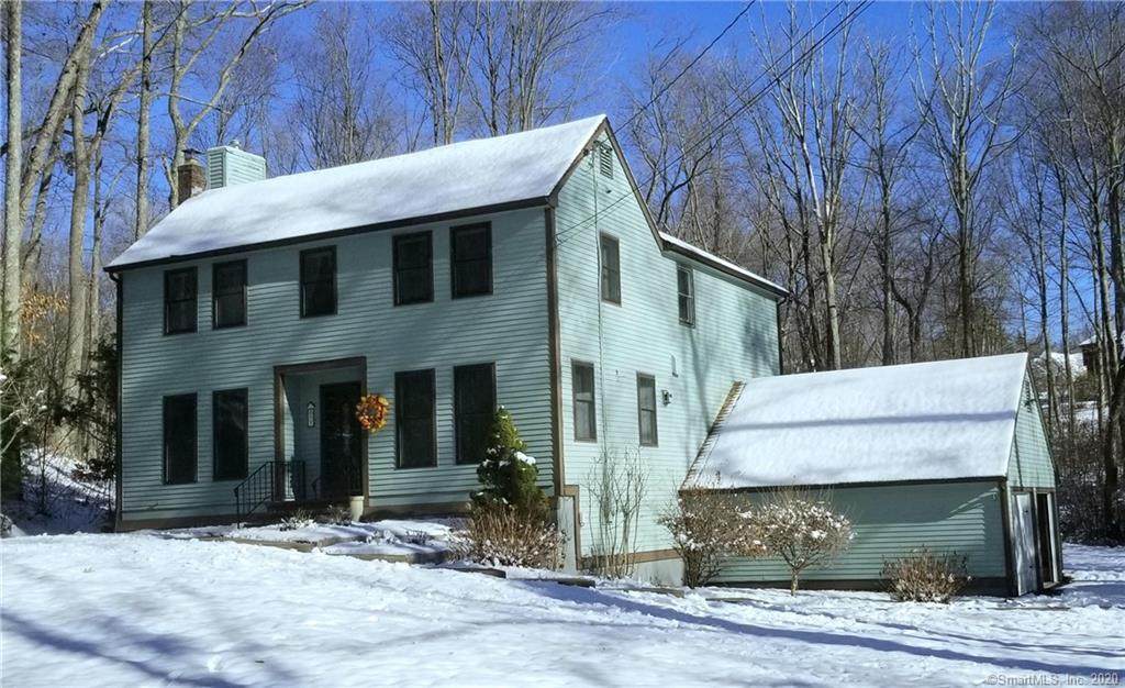 55 Stone Hedge Lane - Photo 1