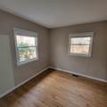 318 Lakeview Dr - Photo 13