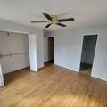 318 Lakeview Dr - Photo 17