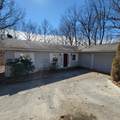 318 Lakeview Dr - Photo 3