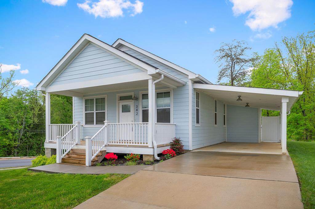 342 Hemlock Circle - Photo 1