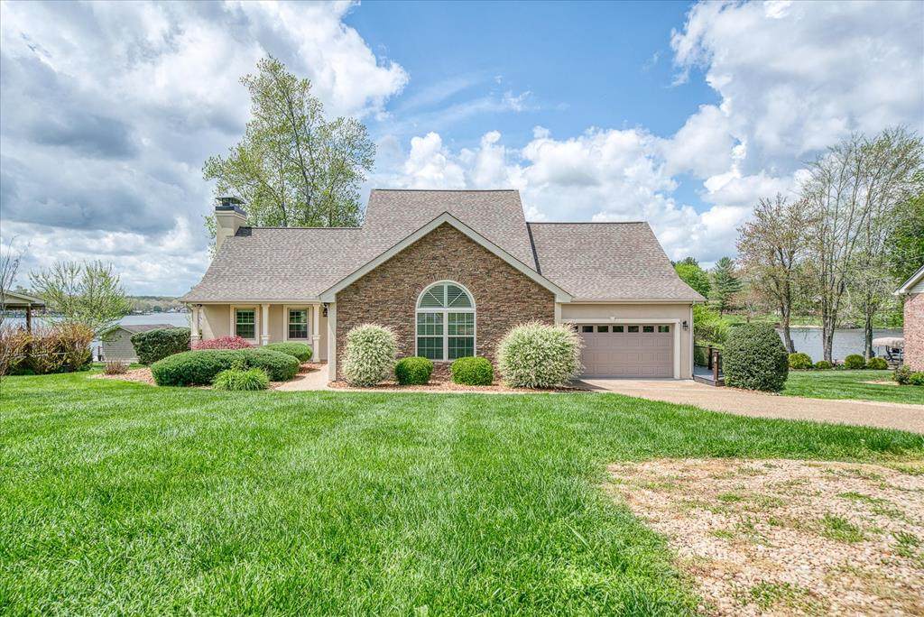 2135 Ona Road - Photo 1