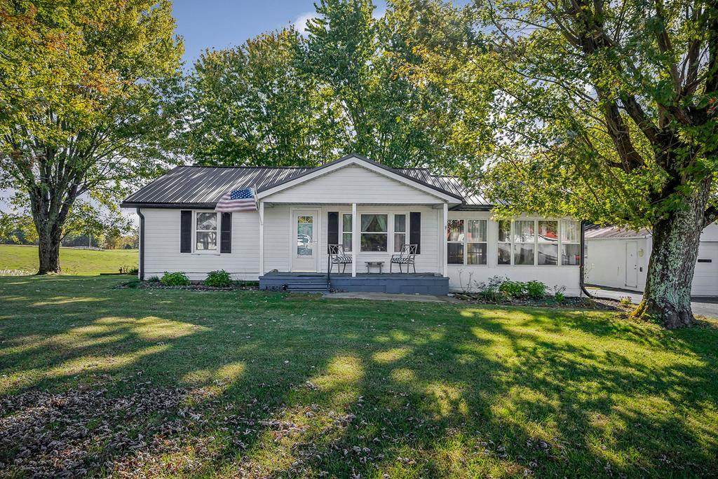 2634 Pine Grove Road - Photo 1