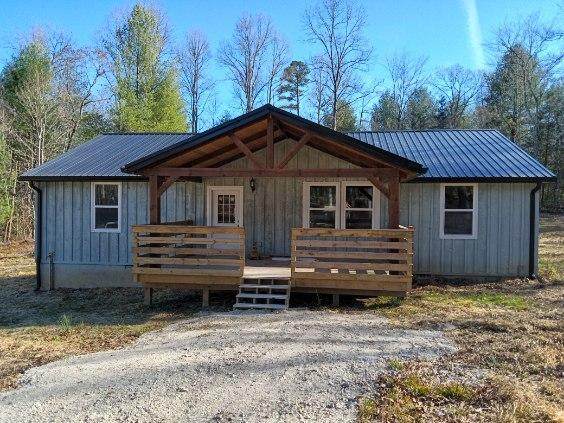 375 Winchester Way - Photo 1