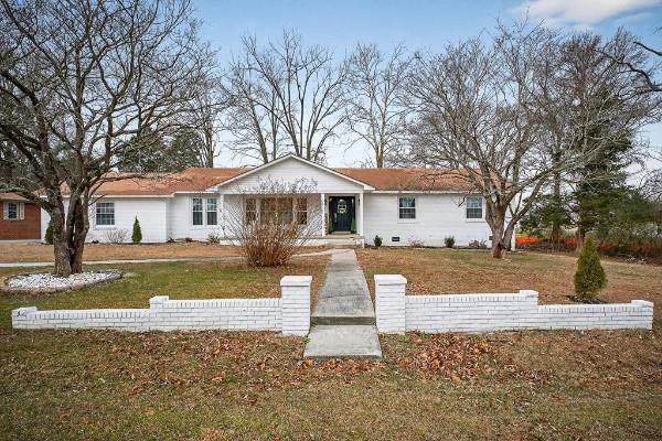 407 Whaley St - Photo 1