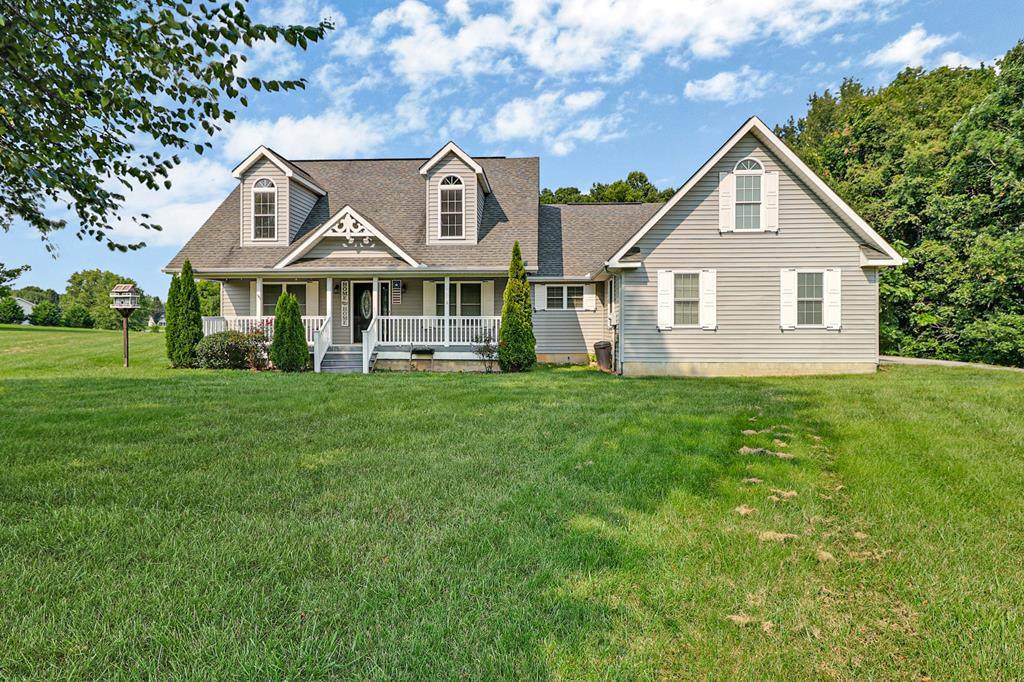 246 Autumn Drive - Photo 1