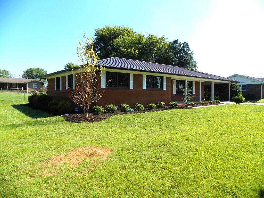202 Gillen Drive - Photo 1
