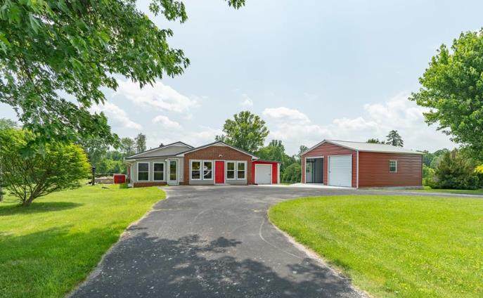 82 Drake And Shockley Street - Photo 1