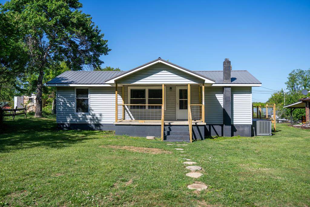 408 Williams Avenue - Photo 1