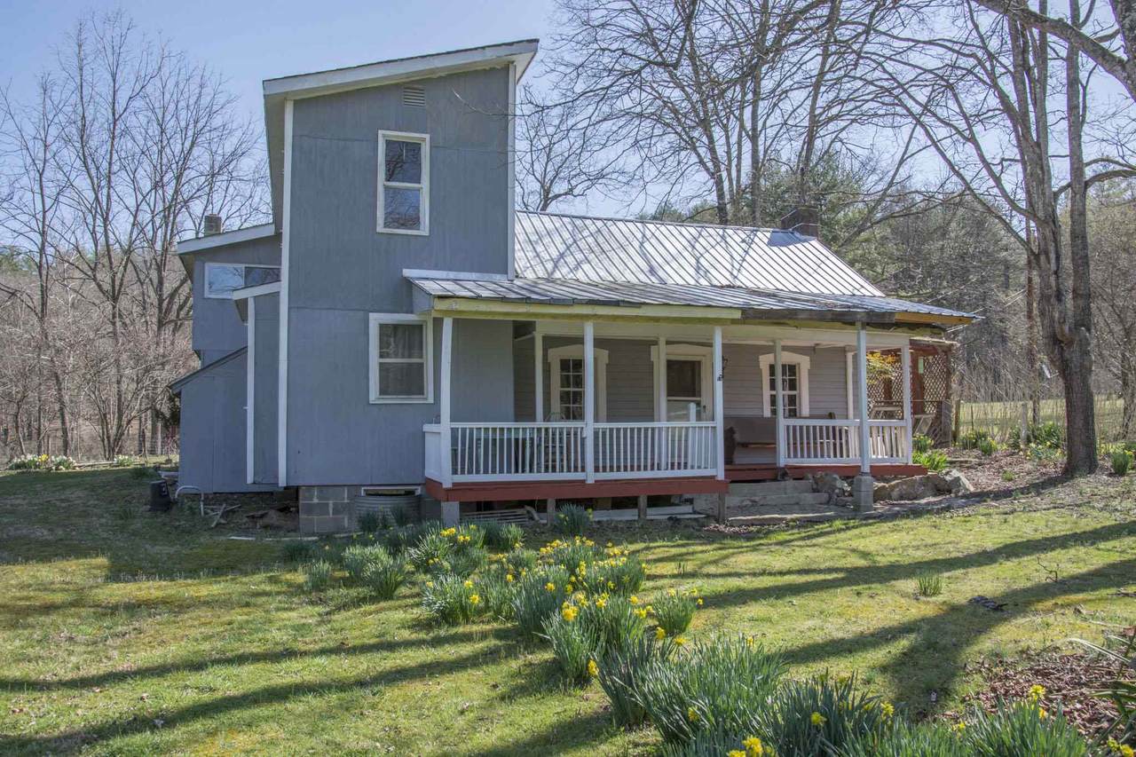 448 Pig Run Rd - Photo 1