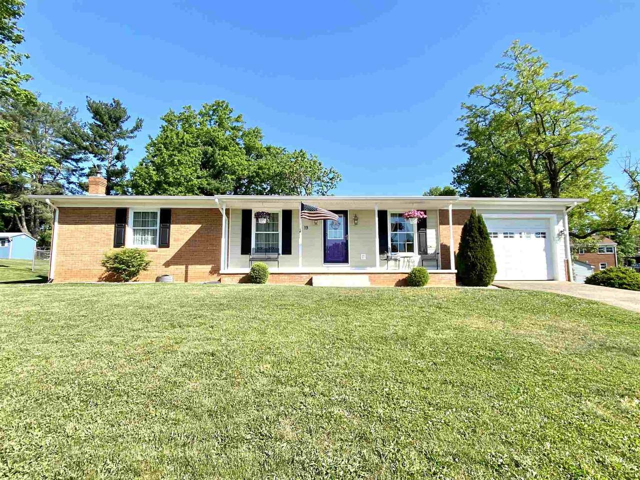 19 Angus Dr - Photo 1