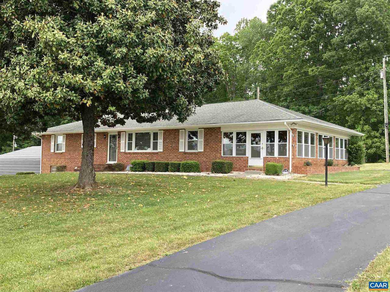132 League Ln - Photo 1