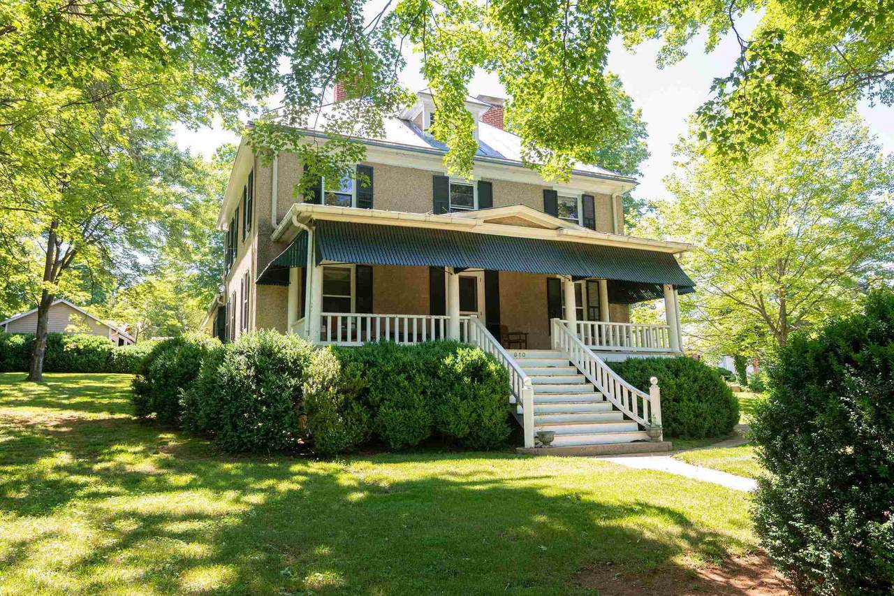 610 Main St - Photo 1