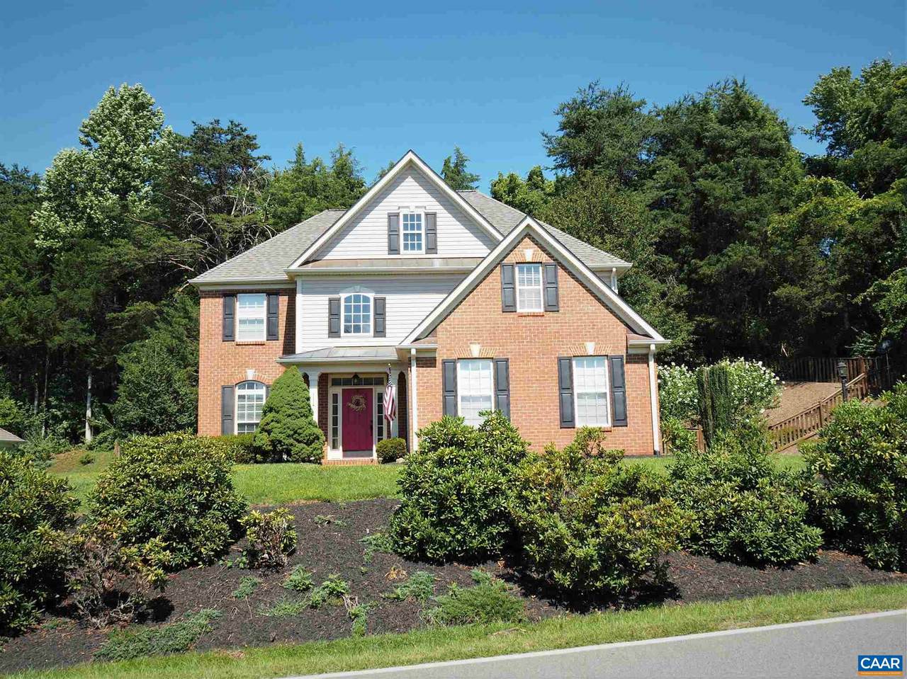 1117 Olympia Dr - Photo 1