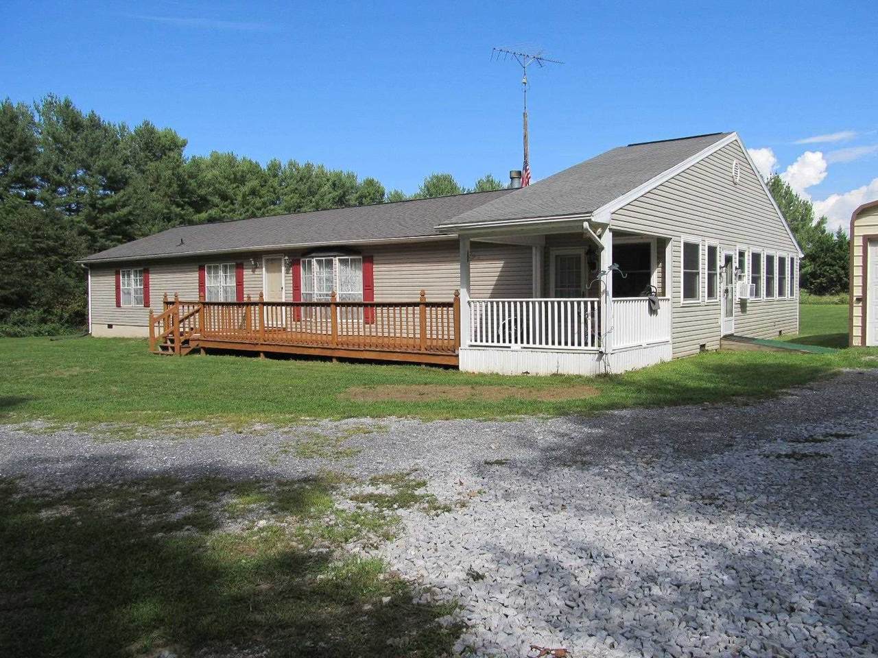 280 Harriston Rd - Photo 1