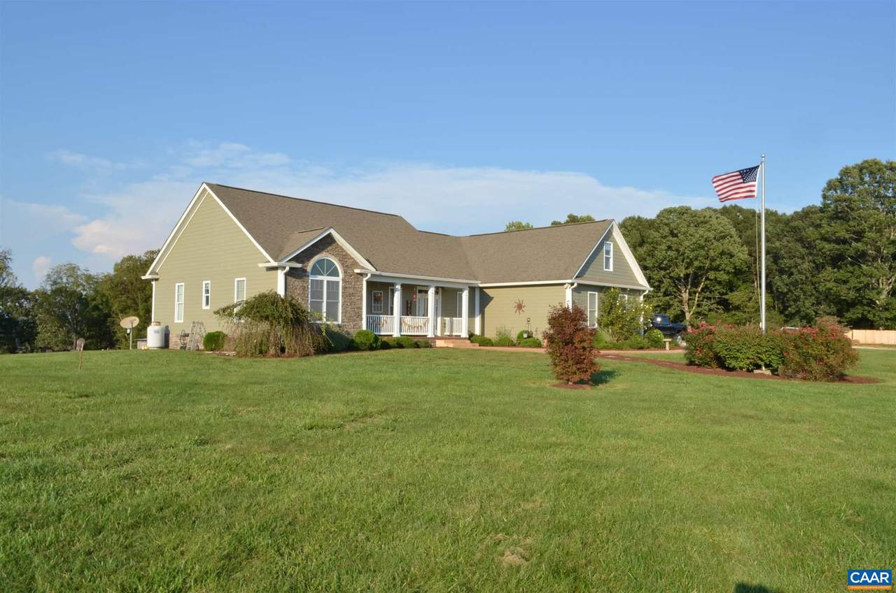 197 Alcock Rd - Photo 1