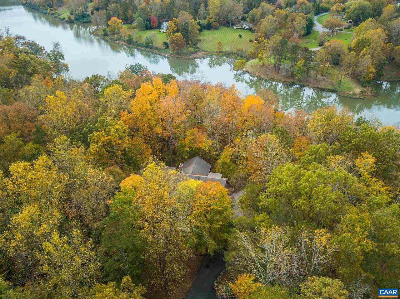 405 Balbion Dr - Photo 1