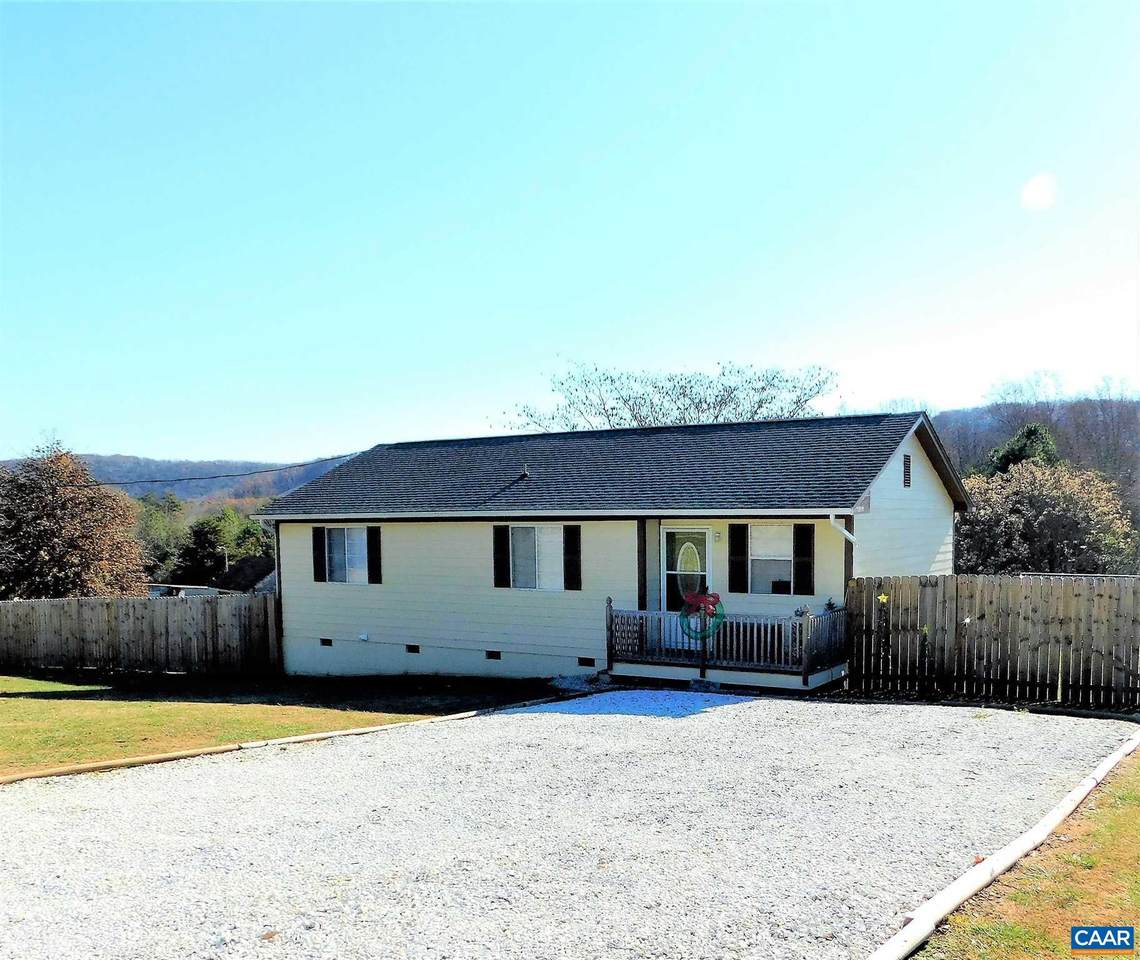 74 Turner Ln - Photo 1