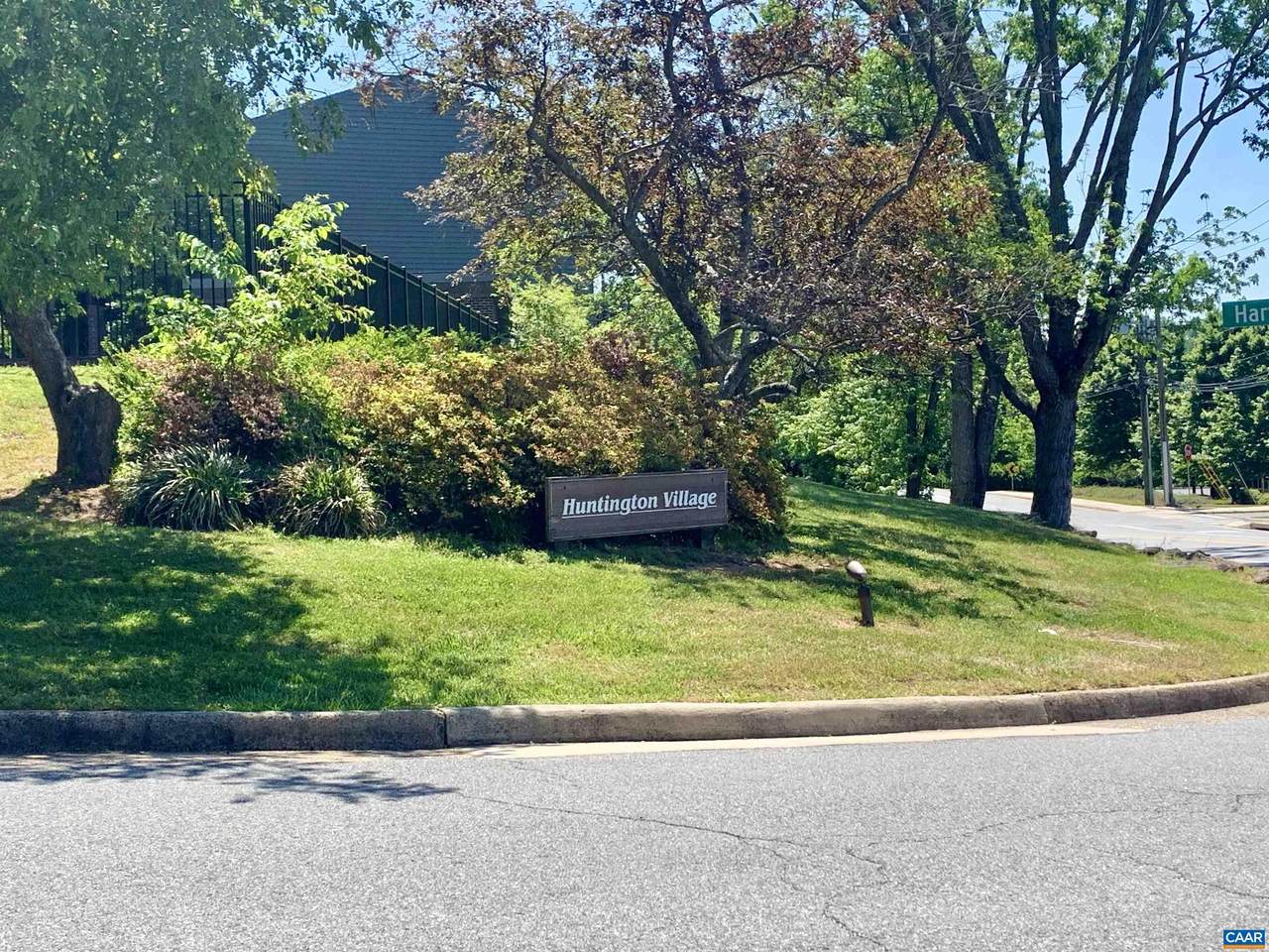 327 Harvest Dr - Photo 1