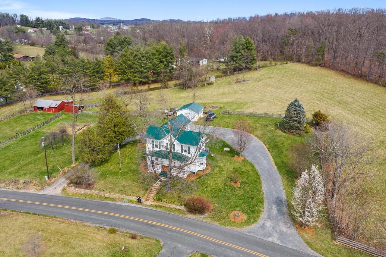 757 Entry School Rd - Photo 1