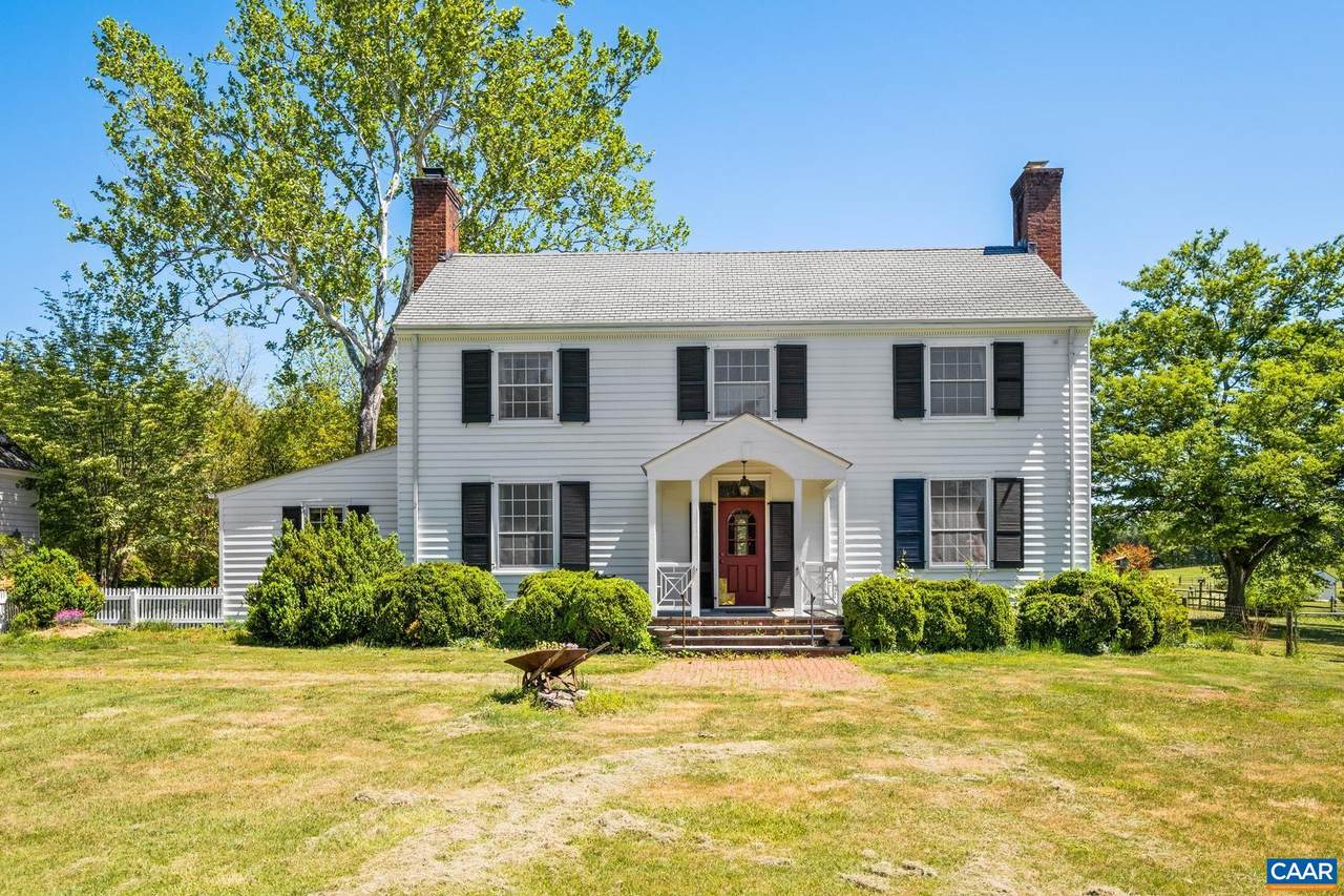8045 Scottsville Rd - Photo 1