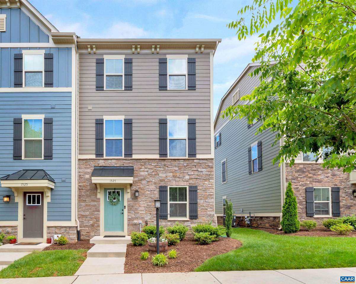 1527 Delphi Ln - Photo 1