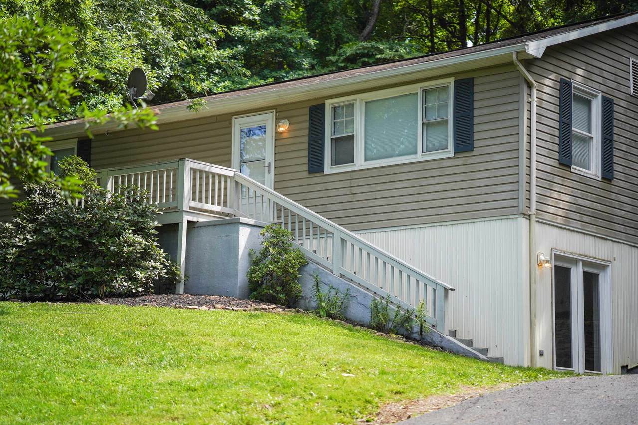 282 Creek Rd - Photo 1